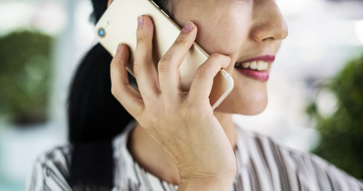 a person calling on a phone