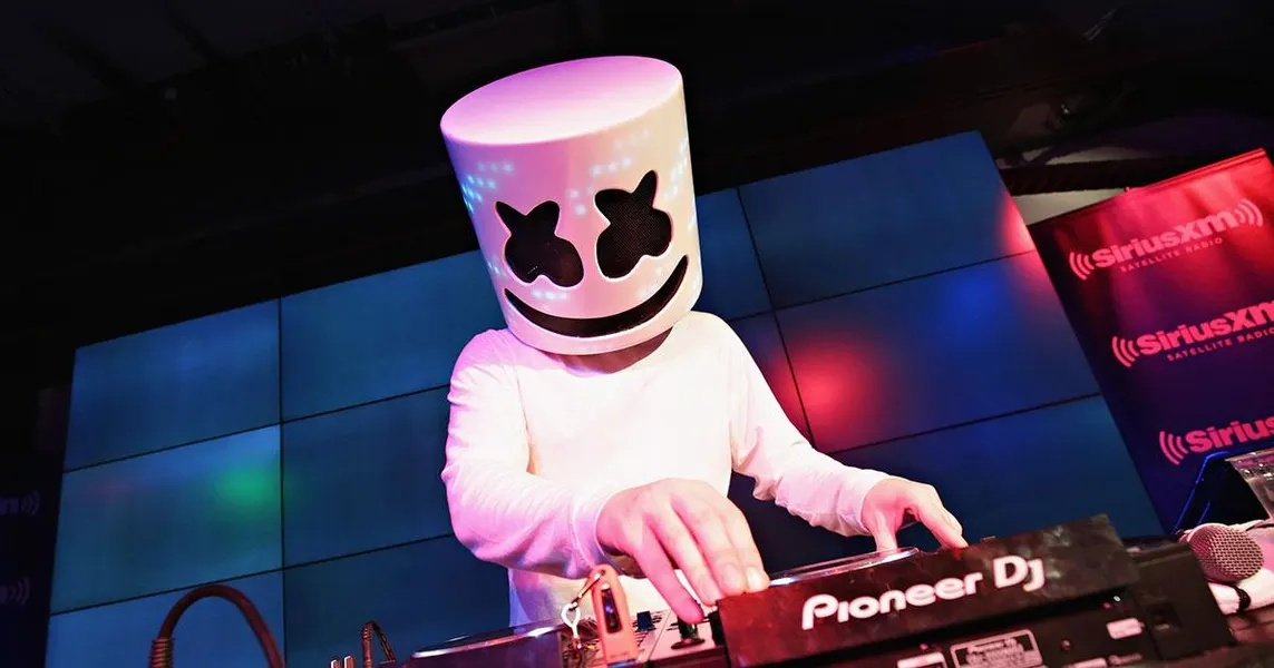 DJ
