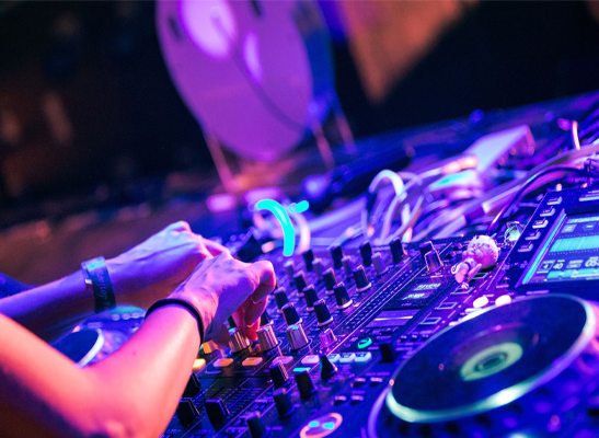 DJ_4